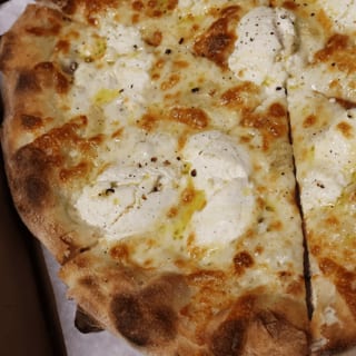 Small White Pizza