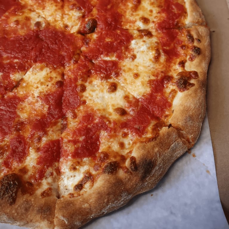 Delicious Cheese Pizza Options